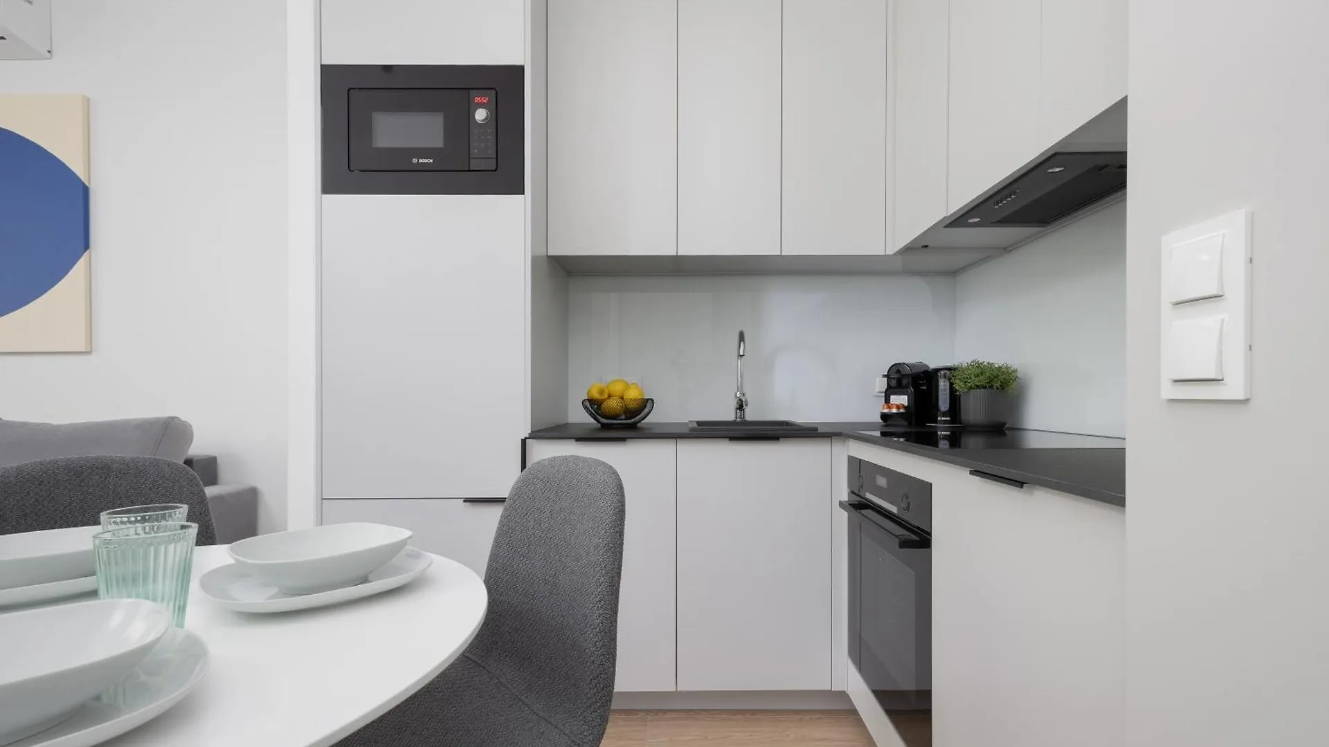 City Apartments Domaniewska With Parking Mokotow By Renters Prestige Varsovie