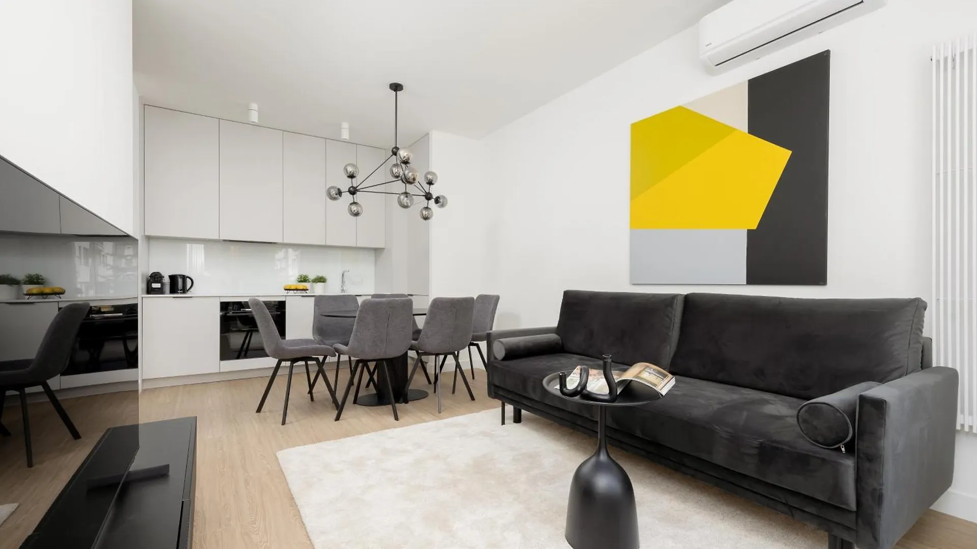 City Apartments Domaniewska With Parking Mokotow By Renters Prestige Varsovie 0*,  Pologne