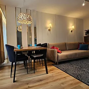 Metro Apartament