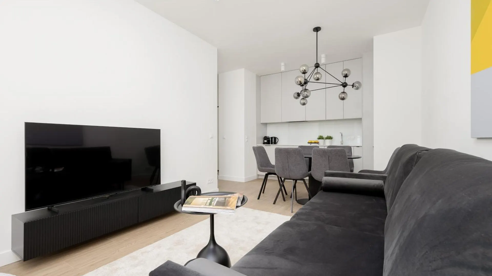 City Apartments Domaniewska With Parking Mokotow By Renters Prestige Warsaw